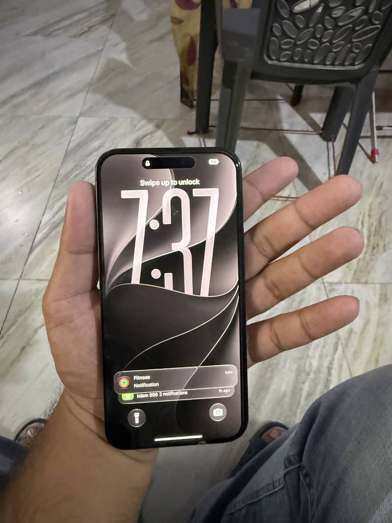 Apple iPhone 15 plus jv 0