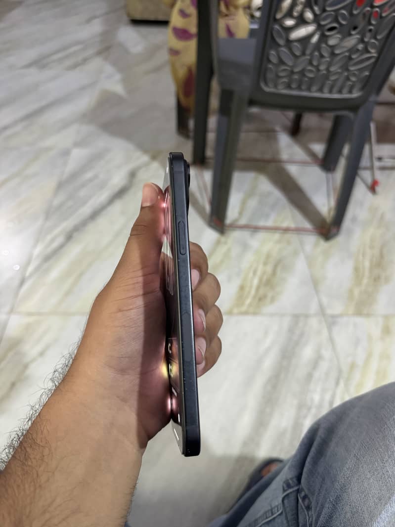 Apple iPhone 15 plus jv 2