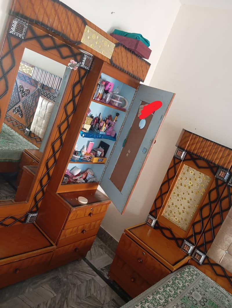 Bed with Side table and Dressing table 12
