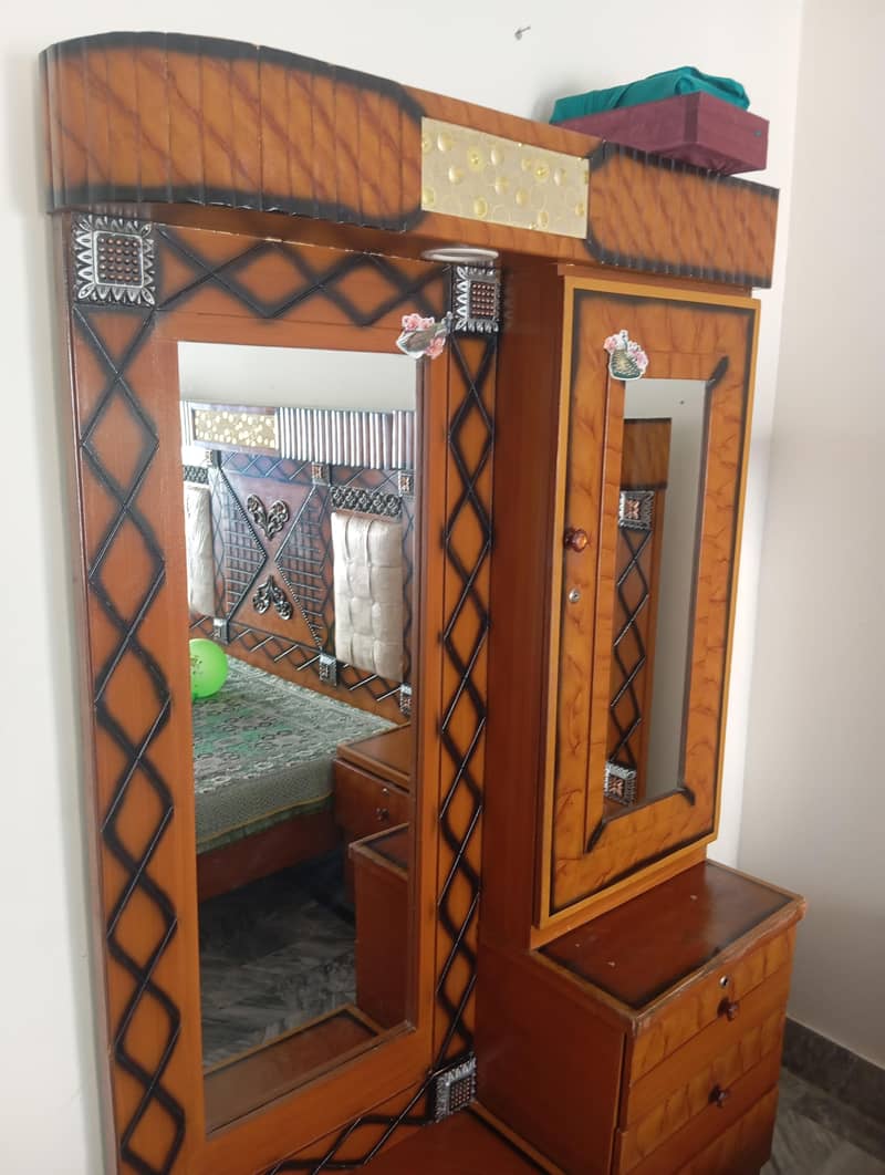 Bed with Side table and Dressing table 13