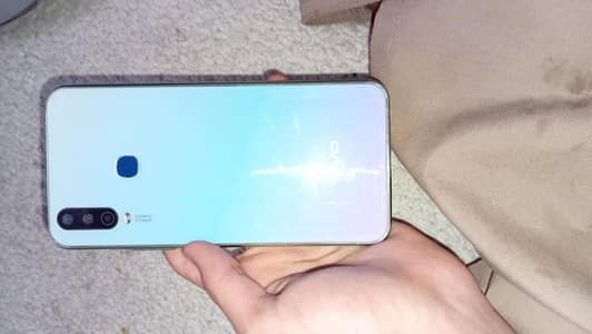 Vivo Y17