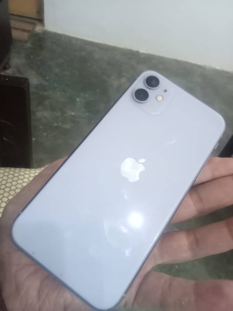 Apple iPhone 11 1