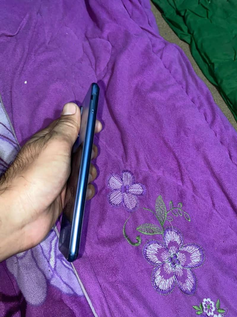 Vivo V21e 11