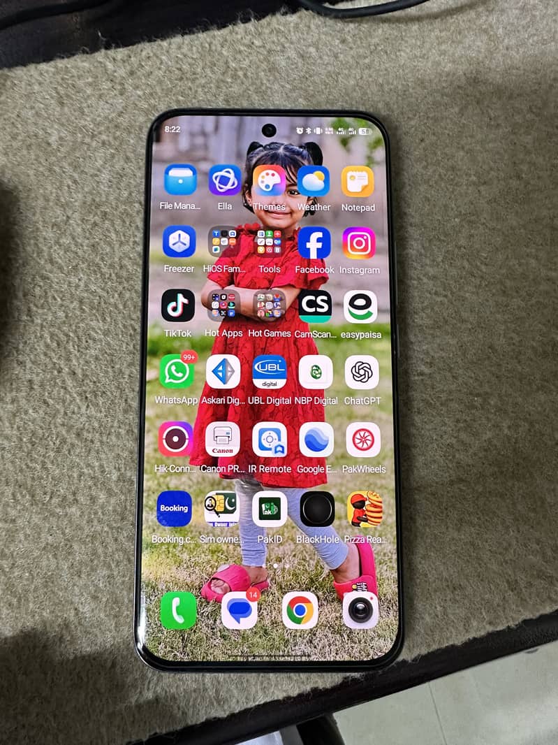 Tecno Spark 40 pro plus 3