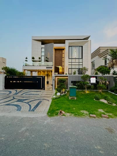 10 Marla furnished House available for rent