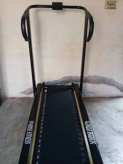 Manual treadmill in 23 roolers