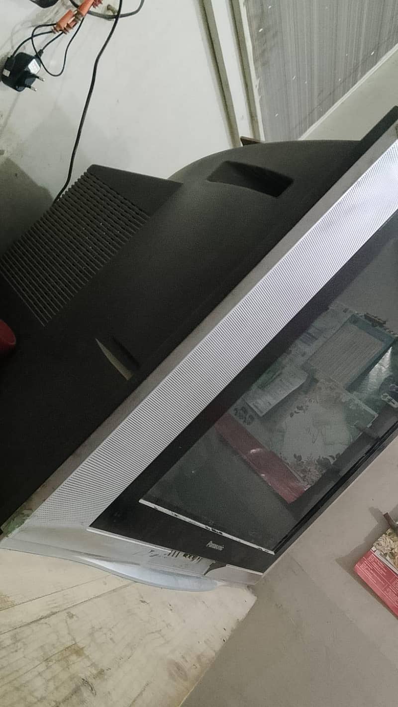 Tv and Table 1