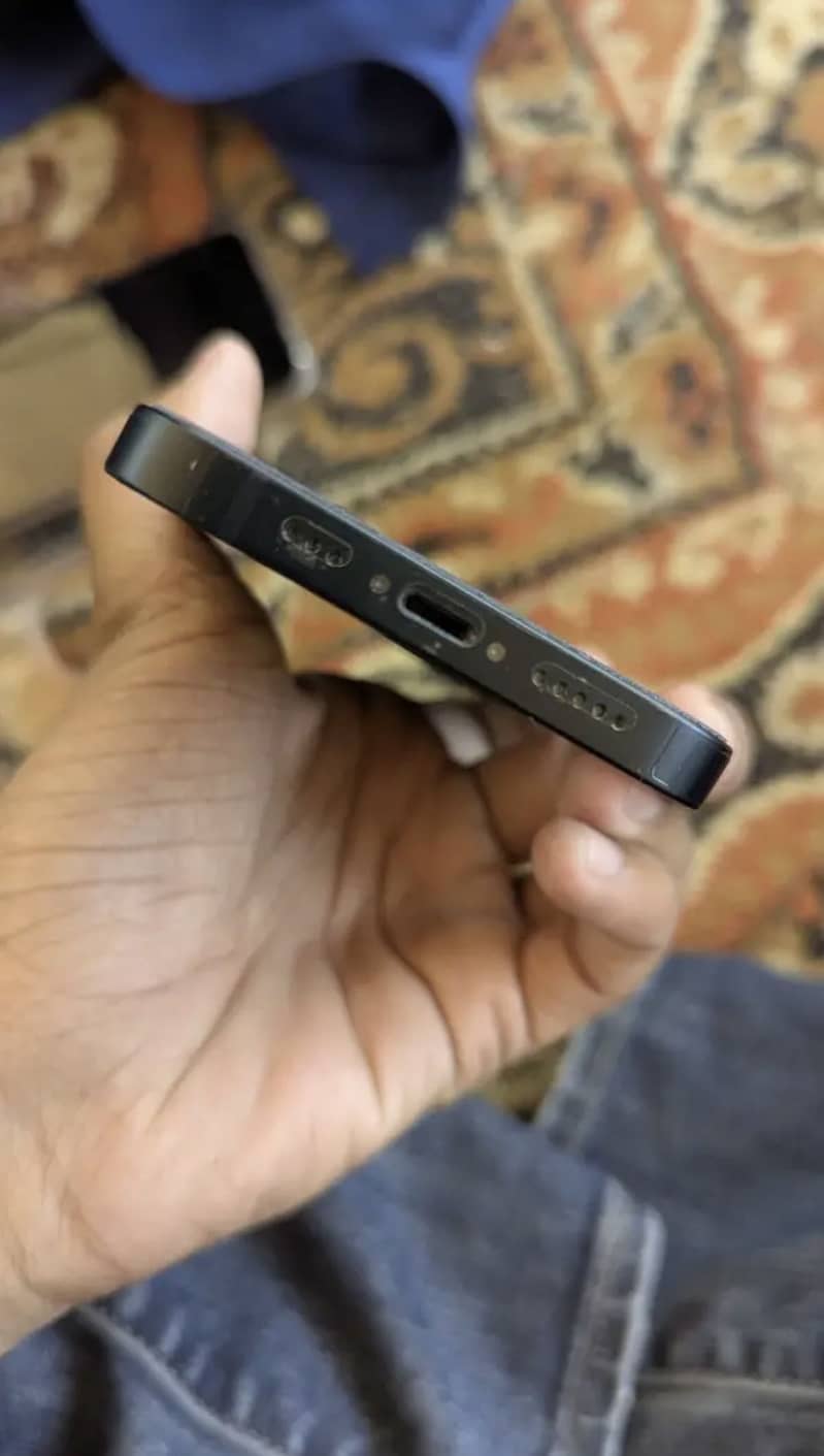 Apple iPhone 14 0