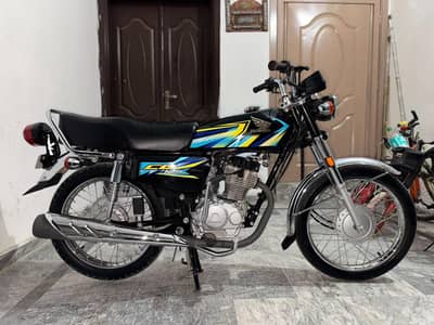 Honda cg 125(03064449421)