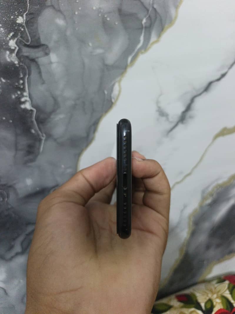 Apple iPhone SE 2