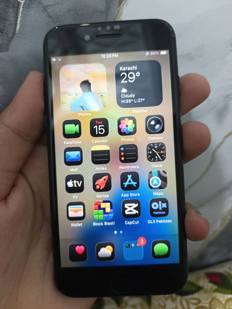 Apple iPhone SE 3