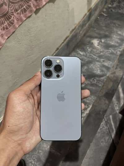 Apple iPhone 13 Pro