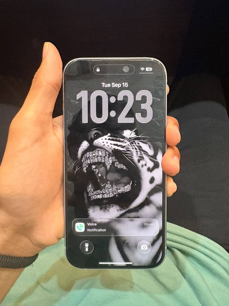 Apple iPhone 15 5