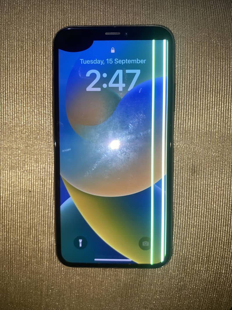 Apple iPhone X 0
