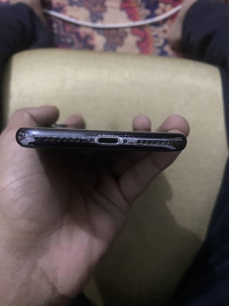 Apple iPhone X 2