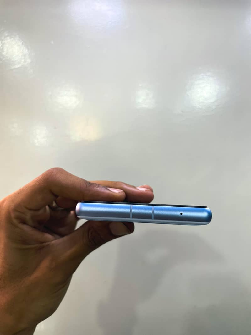 Google Pixel 7a 2