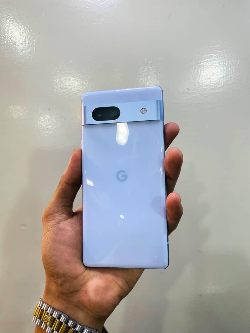 Google Pixel 7a 4