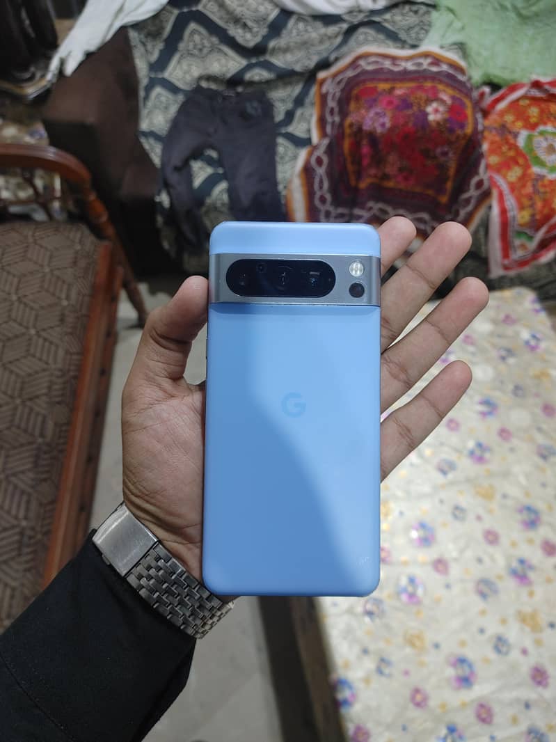 Google Pixel 8 Pro 0