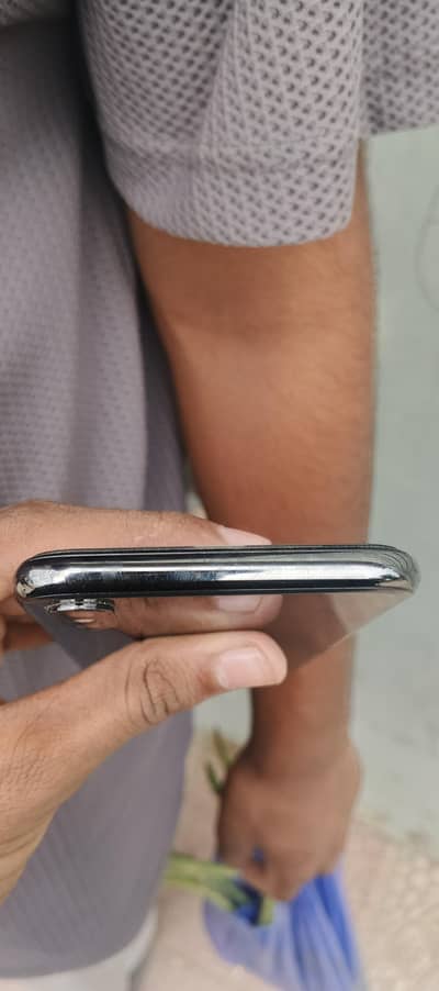 Apple iPhone XS
