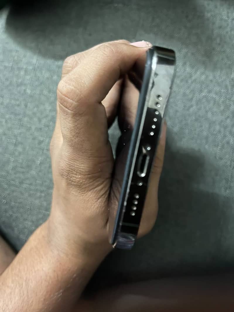 Apple iPhone 12 Pro Max 0