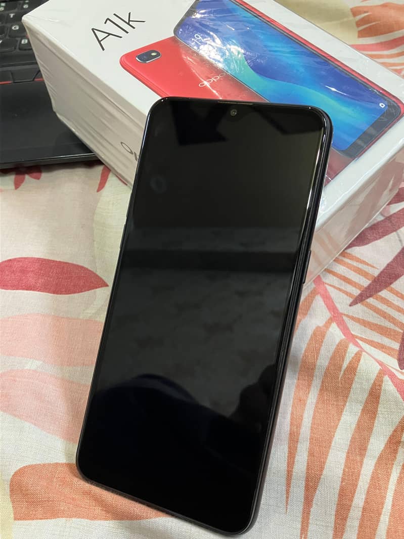 OPPO A1k 0