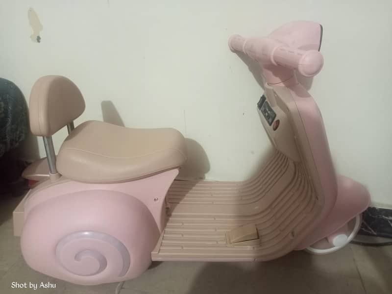 Scooty 1