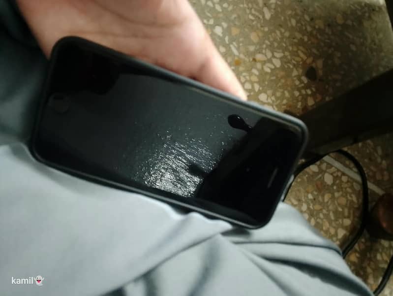 Apple iPhone 8 6
