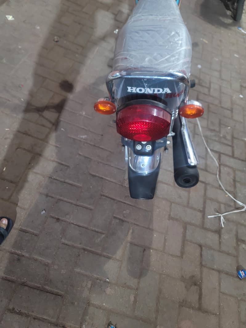 125 cc 4