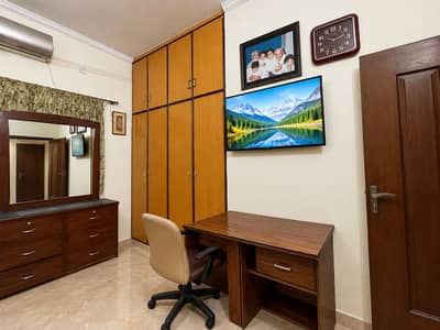 For Office 10 Marla Ground Floor Portion For Rent