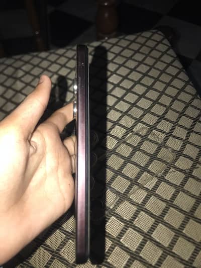 Vivo Y18