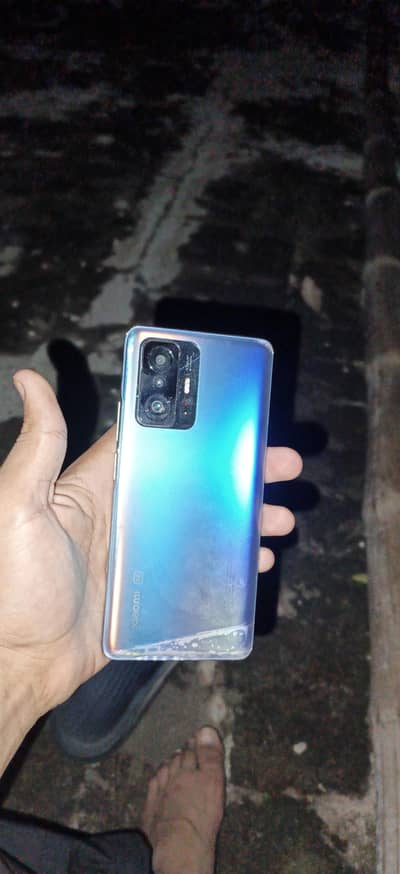 in good condition and total ganine and 5g set