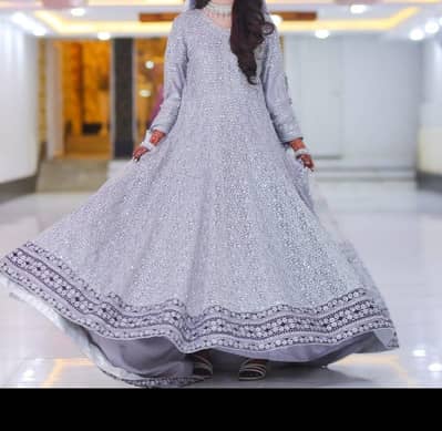 good condition full dress good looking dress