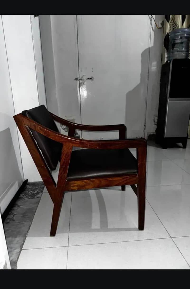 4 chairs set 0