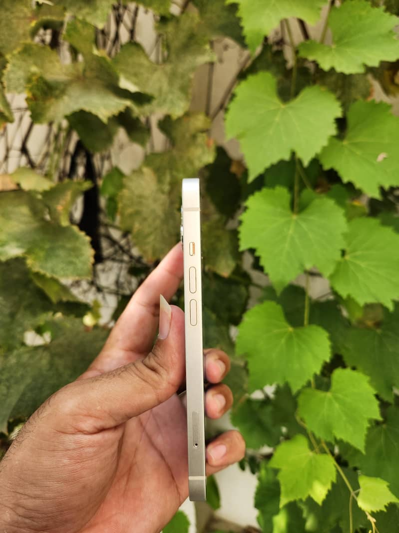 Apple iPhone 13 jv sim 2