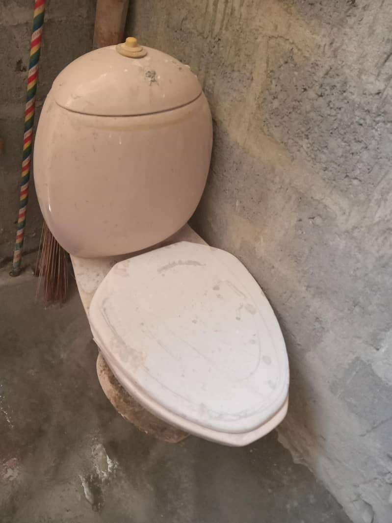 commode 0