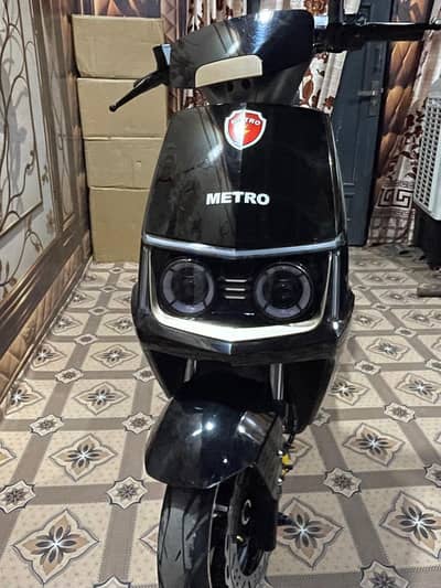 Electric bike sirf 2 months use kie ha urgent sale