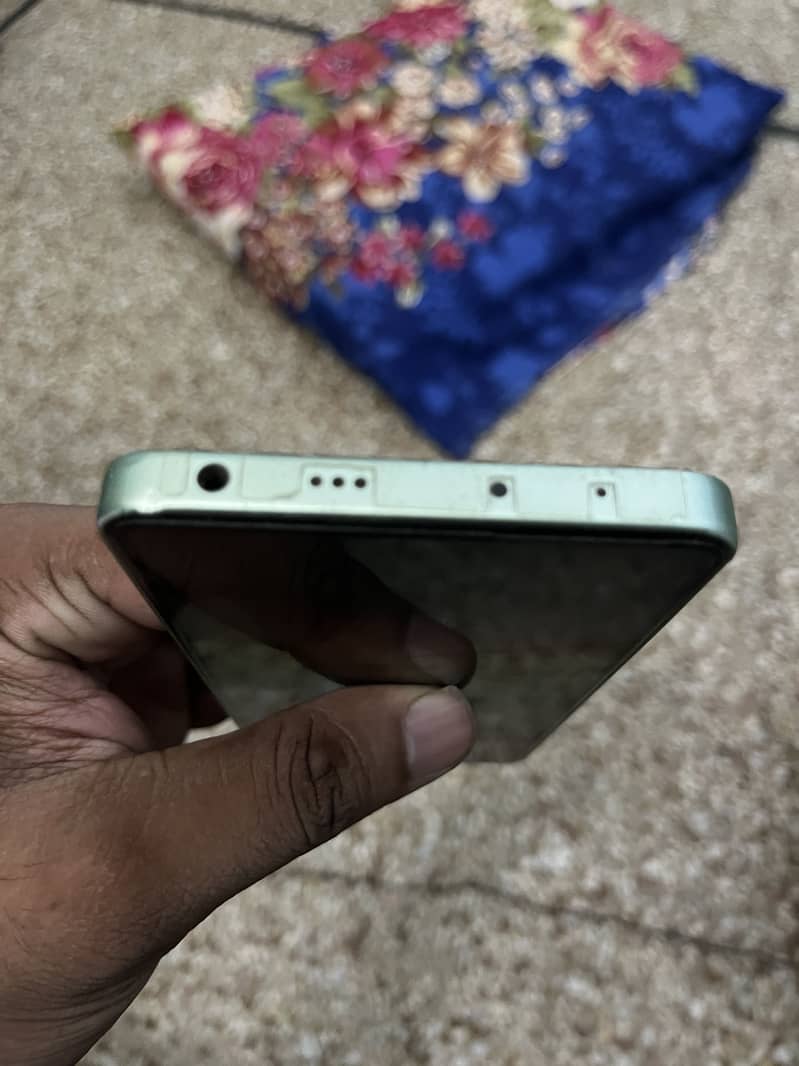 Xiaomi Redmi Note 13 4