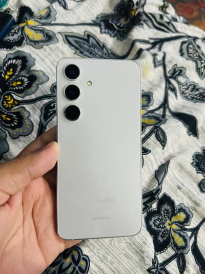 Samsung Mobile S24