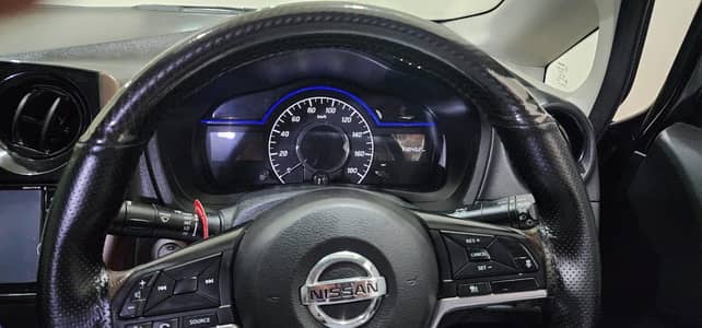 Nissan Note E Power 2017