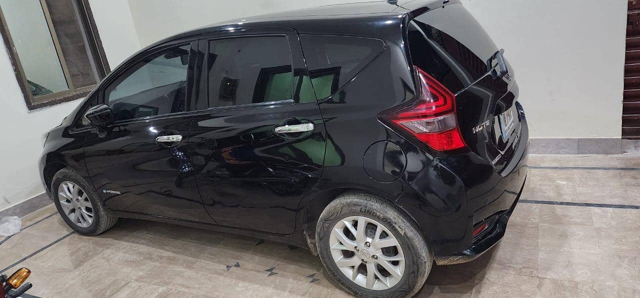 Nissan Note E Power 2017 8