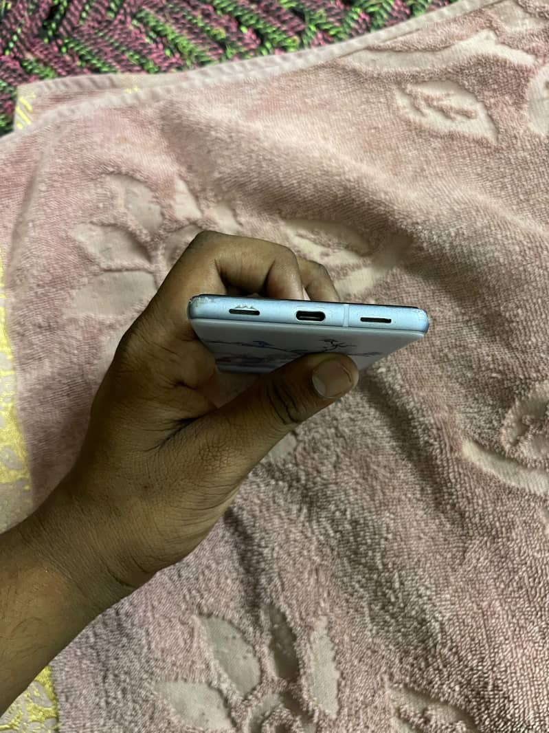 google pixel 7a 5