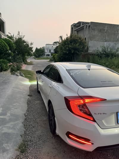 Honda Civic Oriel 2021