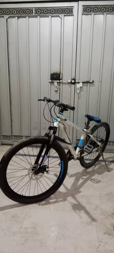 26 inch Bicycle for sale . slight used. Gears are not working properly