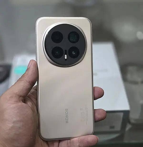 Honor magic 8 pro 12/512 Dubai import non pta, 10/10 condition 1