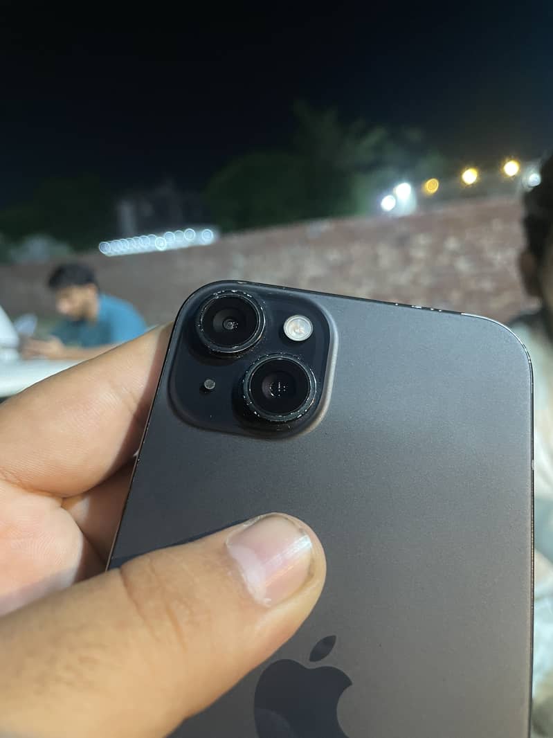 Apple iPhone 15 plus 3