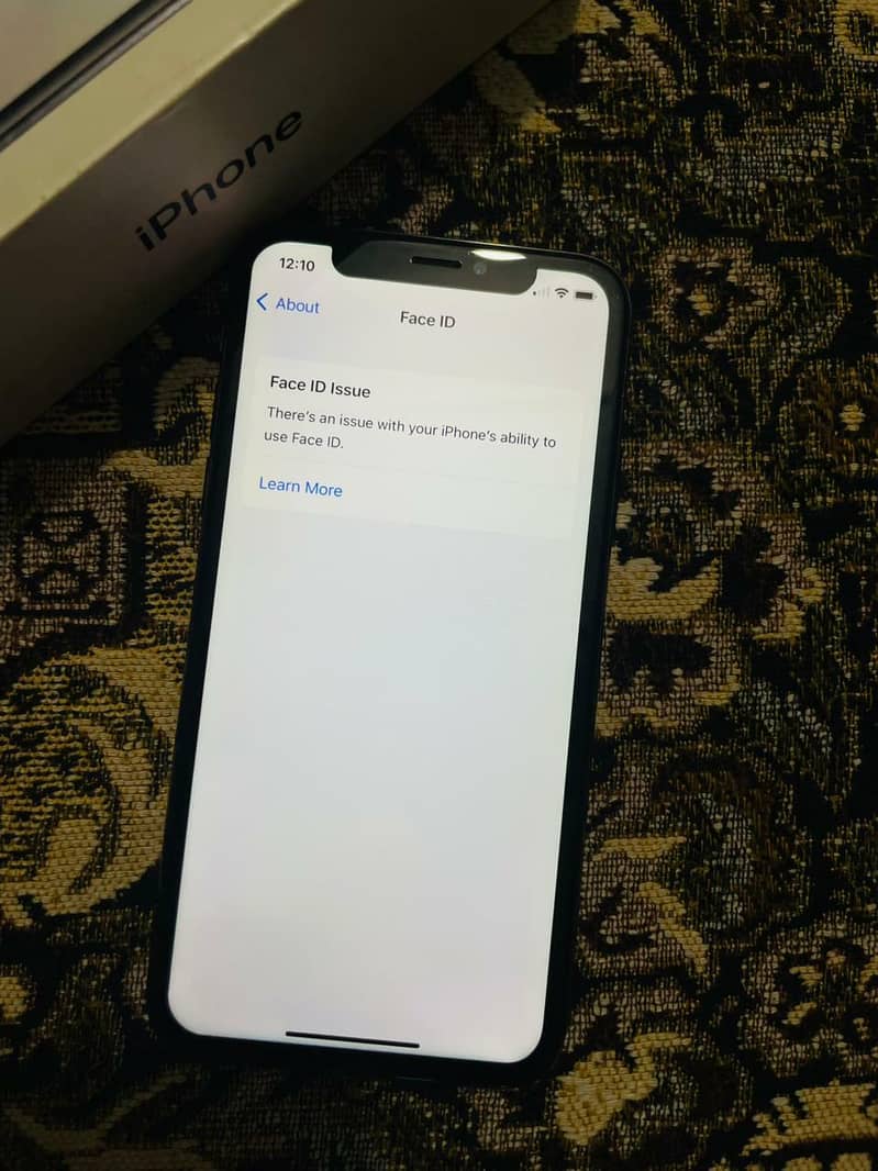 Apple iPhone X 9