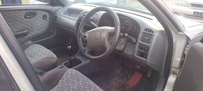 Suzuki Baleno 2003