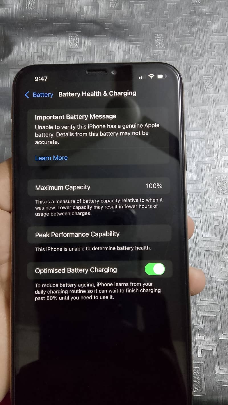 Apple iPhone XS Max 3