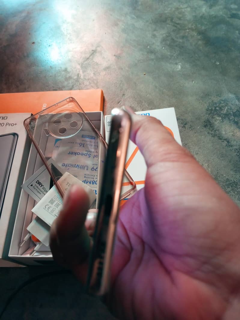 Tecno Spark 20 Pro Plus 1