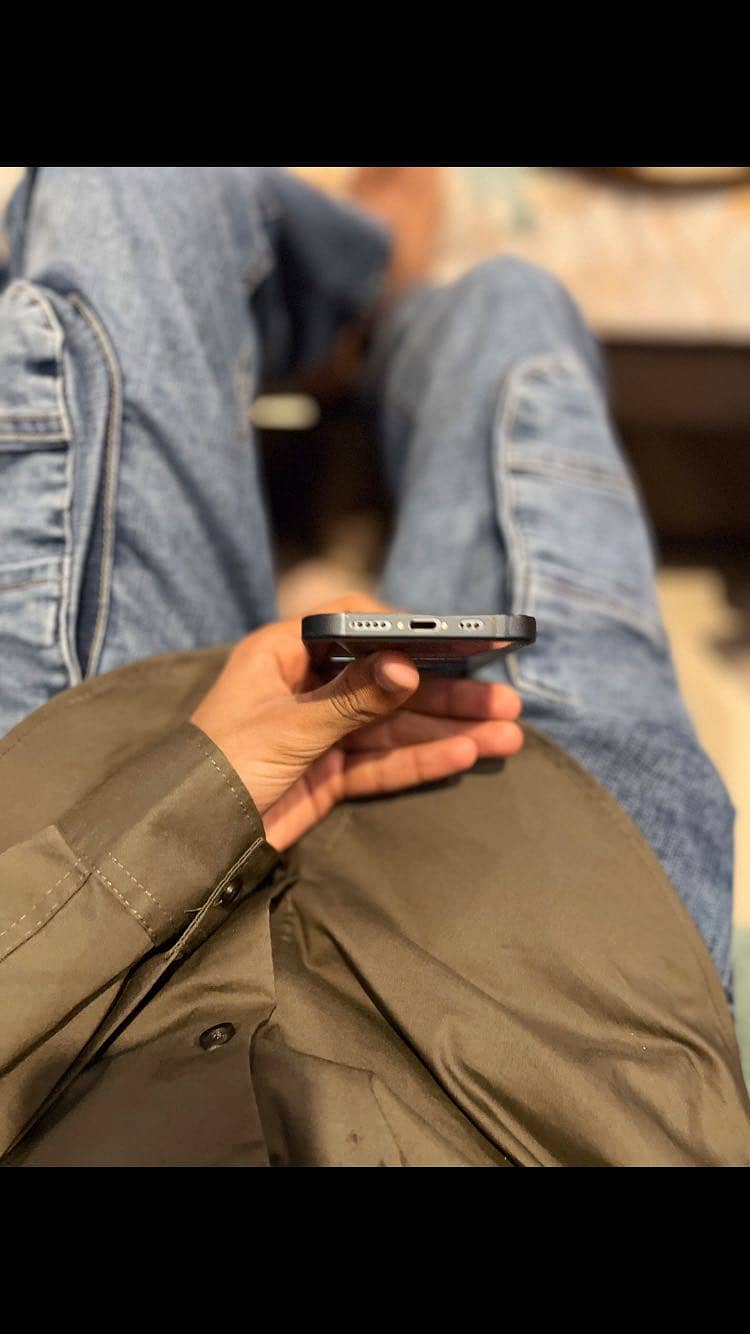 Apple iPhone 13 5